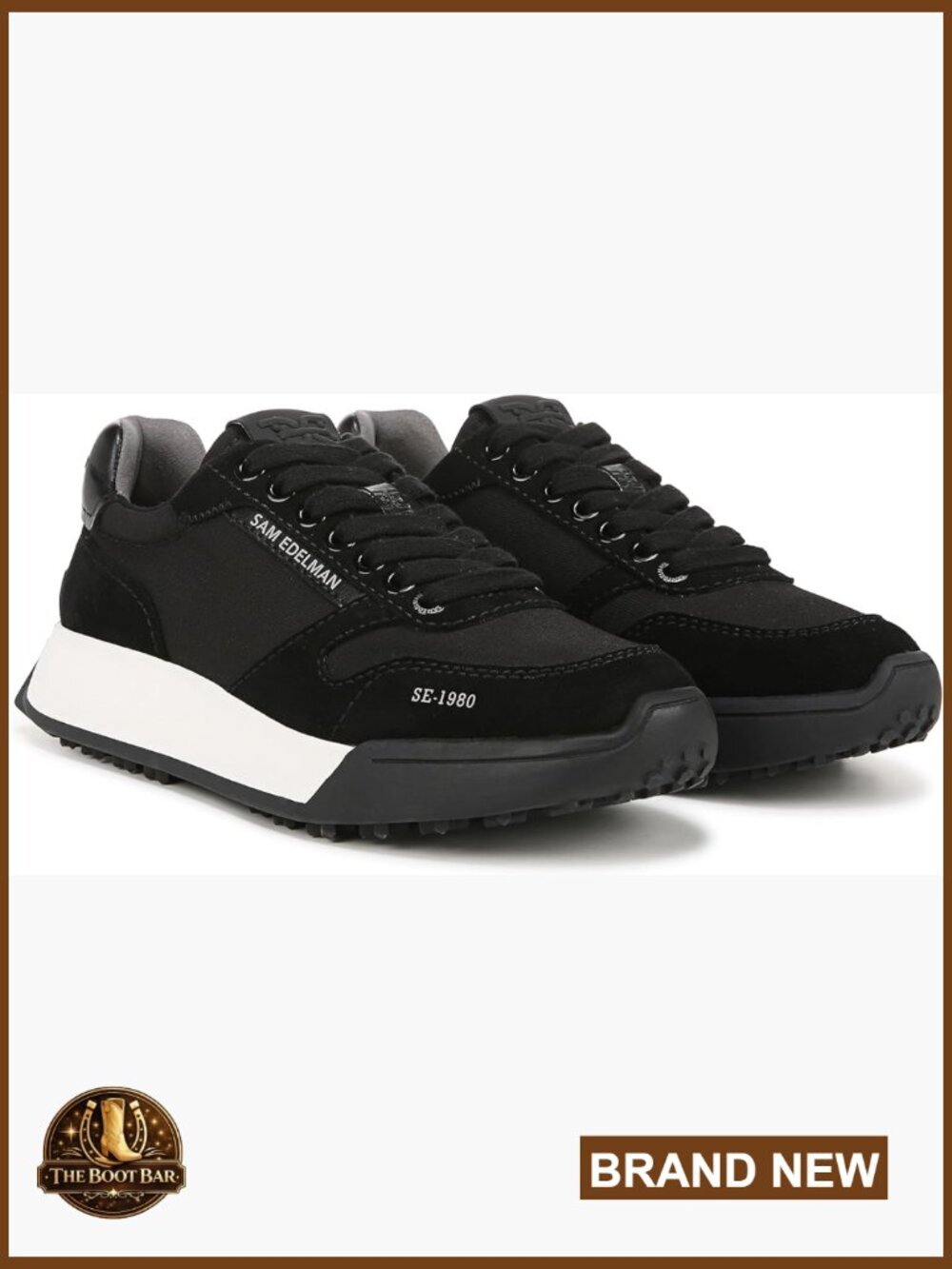 Retro-Inspired Lace-Up Sneakers with Suede Upper